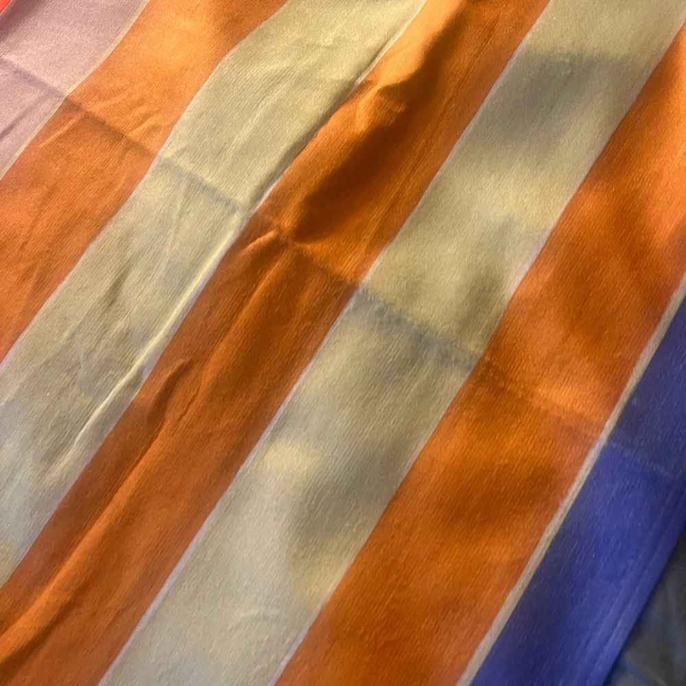 Fwrd bright towel